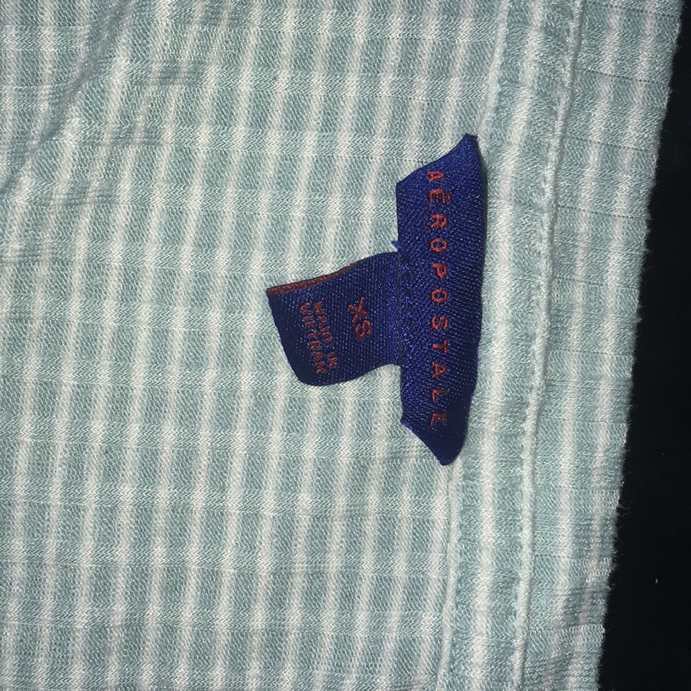 Shirt - Picture 3 of 4